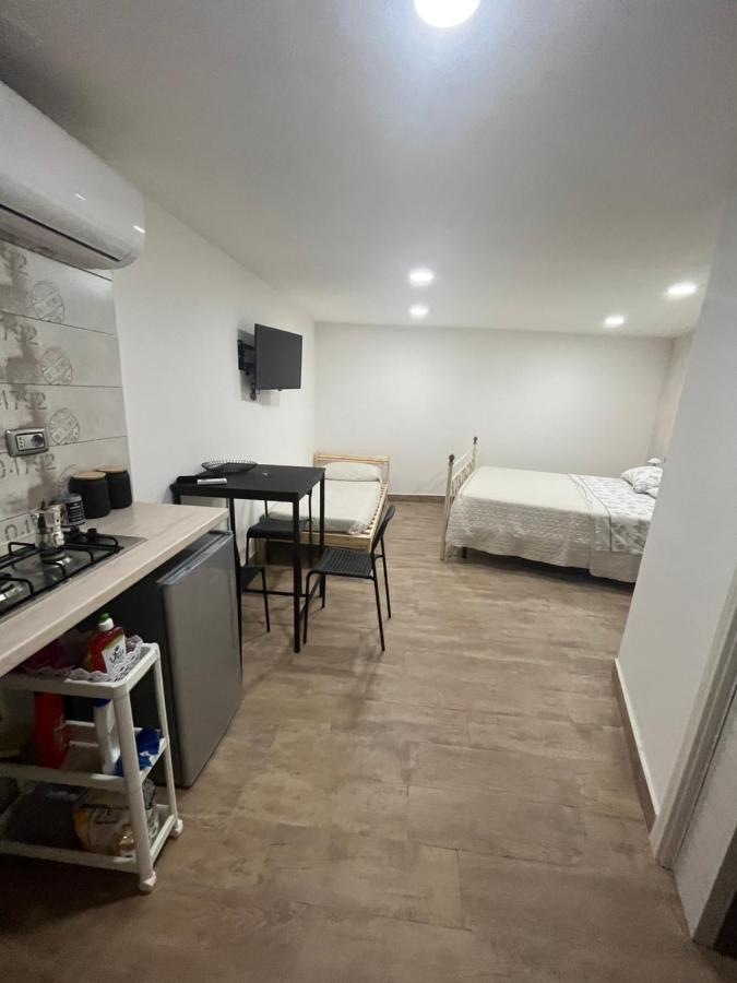 Maison Cresh Неаполь Экстерьер фото